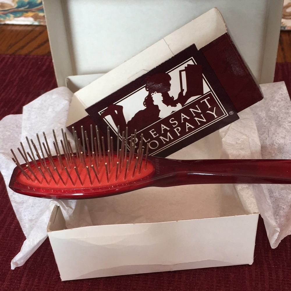 Pleasant Co doll brush